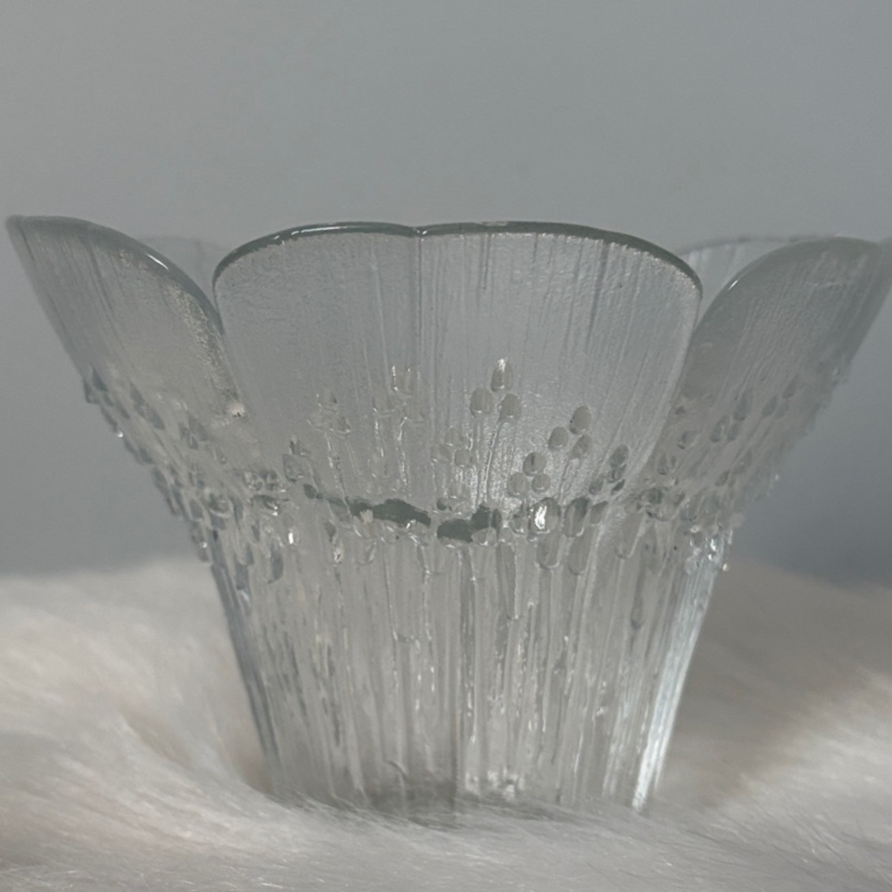 Scandinavian Frosted Glass Flower Bowl